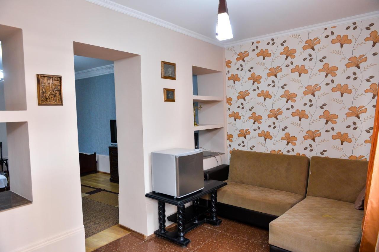 Ok. Bed & Breakfast Kutaisi Dış mekan fotoğraf